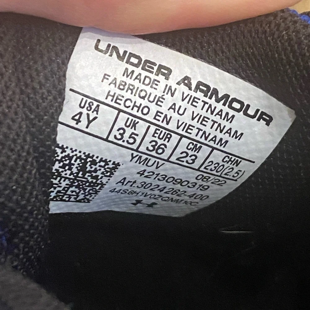 Under Armour Zone Big Kids  4Y Royal Blue Basketball Shoes